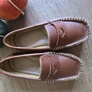 Loafer shoes